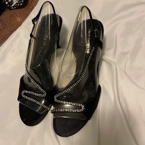 Sexy gorgeous open toe shoes!